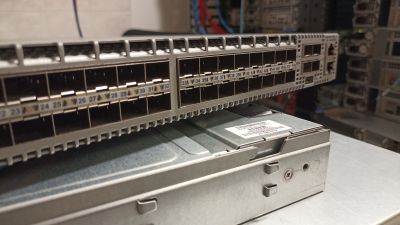 Arista 7050S-52 52xSFP+ 10GE