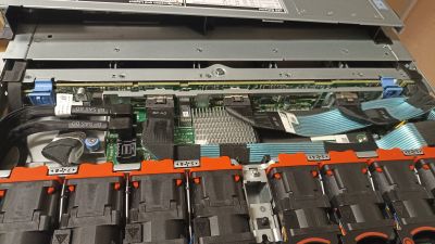 Dell 1U R640 10SFF(+8NVME), 2x Xeon Silver 4110, 1x RAM