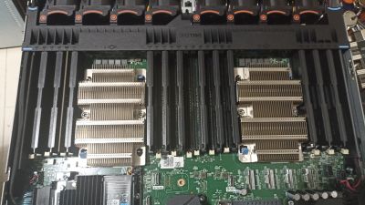 Dell 1U 8SFF R640, 2x Xeon Gold 6138, 16GB RAM