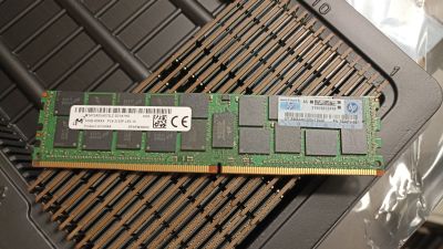 32GB DDR4 ECC Registered 2Rx4 PC4-2133P-LE0-10