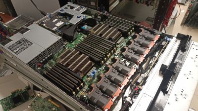 Dell R640 1U 8SFF 2PSU, 2x Xeon Gold 6138 - 3CPGMR2