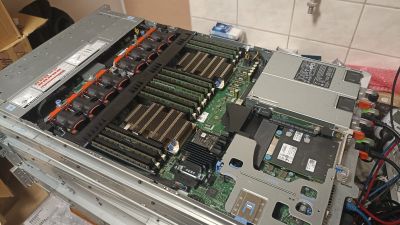 Dell R640 1U 10SFF 2PSU, 2x Xeon Gold 5120 - 4P537Y3