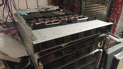Dell R640 1U 10SFF (8NVME) 2PSU, 2x Xeon Silver 4214 - BJBWPY2