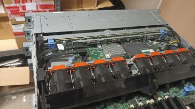 Dell R640 1U 10SFF 2PSU, 2x Xeon Silver 4110 - BXFS2T2