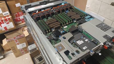 Dell R640 1U 10SFF (8NVME) 2PSU, 2x Xeon Silver 4214 - CJBWPY2