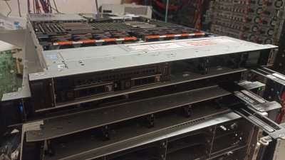 Dell R640 1U 8SFF 2PSU, 2x Xeon Bronze 3104 - FP4LMR2