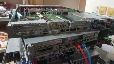 HP ProLiant DL360 Gen9 1U 8SFF 2PSU, 2x E5-2650v3, 128GB RAM - CZJ51802LH