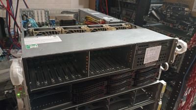 Supermicro 2U 16SFF 2PSU, X10DRH-C, E5-2620v4, 128GB RAM