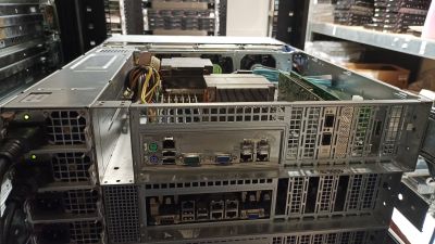 2U Supermicro, Xeon E5520, 24GB RAM, 8x4TB, 2x240GB SSD